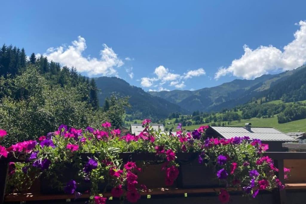 Mountain View Apartment Maria Alm am Steinernen Meer Exteriör bild